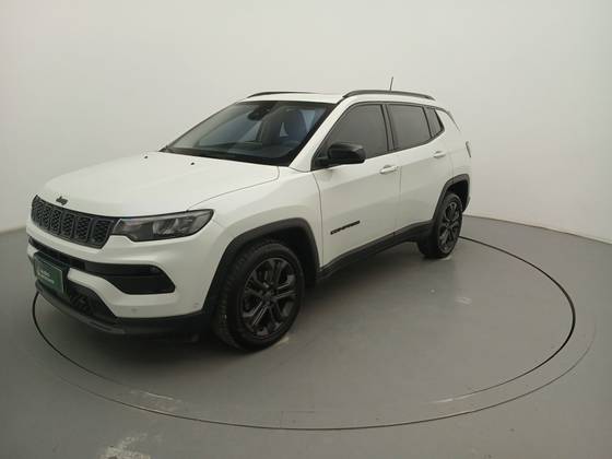JEEP COMPASS 1.3 T270 TURBO FLEX LONGITUDE AT6 JEEP COMPASS 1.3 T270 TURBO FLEX LONGITUDE AT6